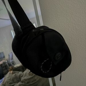 Lululemon Take It On Belt Bag Black NWOT
